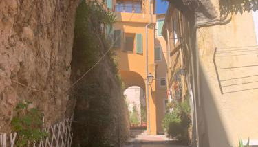 Appartement Menton - Vieille ville - Photo 3