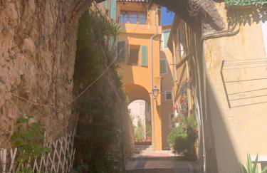 Appartement Menton - Vieille ville - Photo 3