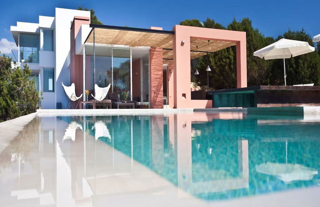 Beautiful Villa in Inviting Space - Foto 28