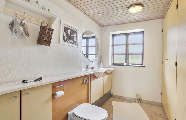 8 Person Holiday Home in Veslos - Foto 11