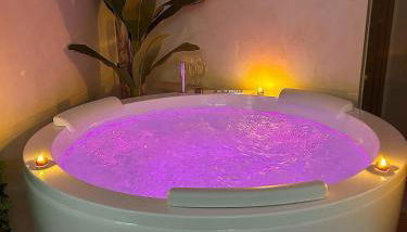 Suite Myria, Balnéo & Cinéma - 1 heure de Paris - Photo 3