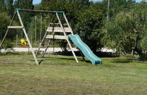 beautiful provencal mas with pool in barbentane, close to avignon, sleeps 8. - Photo 64