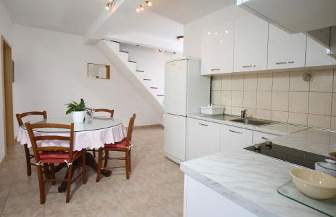 Apartments Boro - Photo 13