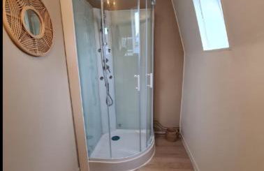 Grand gîte 150 m2 - 4 chambres - Salle de jeux avec billard et fléchettes - Foto 16