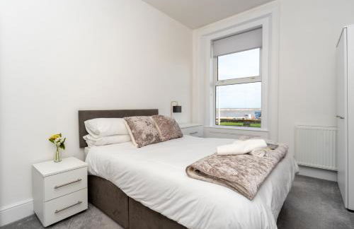 Sea Views Stunning 2 Bedroom Apartment # - Foto 22