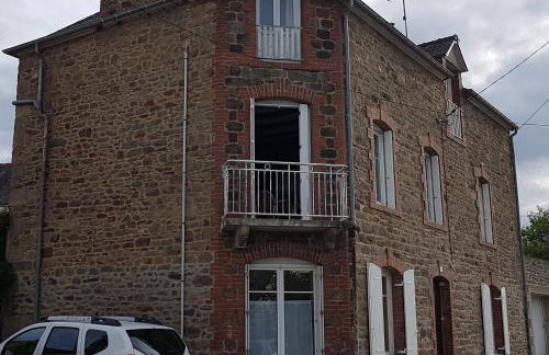 La Colline maison de famille à 100m de la Rance - Foto 2