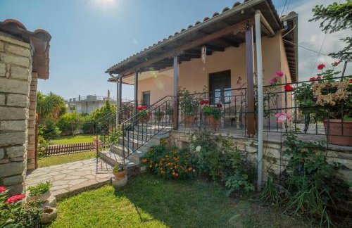 Family House with Garden - Foto 1