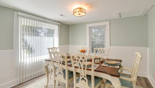 Small-Town Charm and Local Dining Home in Burgaw! - Foto 3