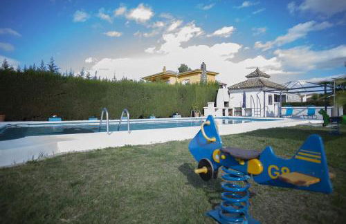 Charming Villa in Linares with Private Pool - Foto 45