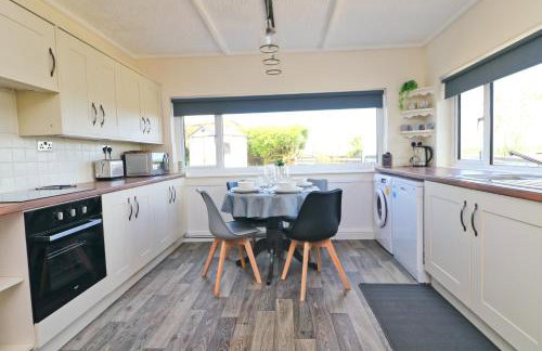 Coastal retreat surrounded by open countryside - Foto 12