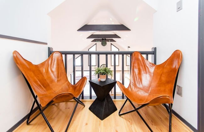 4 BD Stylish Cottage W Private Pool & hot-tub by RedAwning - Foto 40