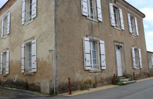 Maison de Maître à Saint-Georges-d'Oléron - 18 couchages - Animaux admis - FR-1-246A-61 - Foto 23