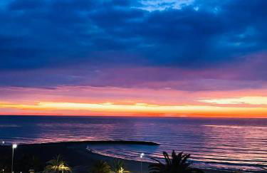 Primera linea playa Apto recien reformado Piscina - Foto 39