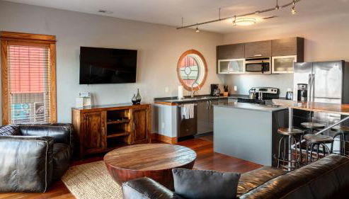 Rodanthe Pier - 2-Bedroom, 2-Bathroom Suite at REAL Watersports - Foto 4, stove, dishwasher, toaster