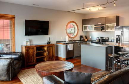 The Cove - 3-Bedroom, 3-Bathroom Penthouse Suite at REAL Watersports - Foto 4