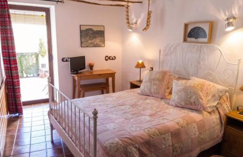 Spacious House in Hornos with Mountain View - Photo 7