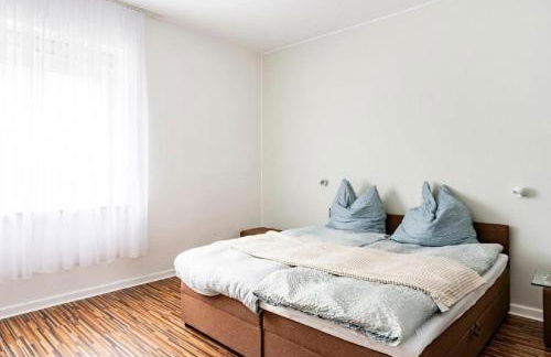 Maybach Apartments - Modern & Spacious, near Düsseldorf Messe, free Private Parking - Foto 10