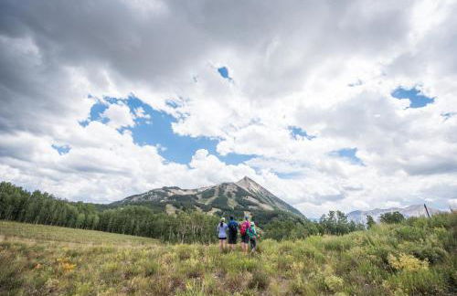 5th Floor 2BD 2BA Condo with Magnificent Views - Foto 31