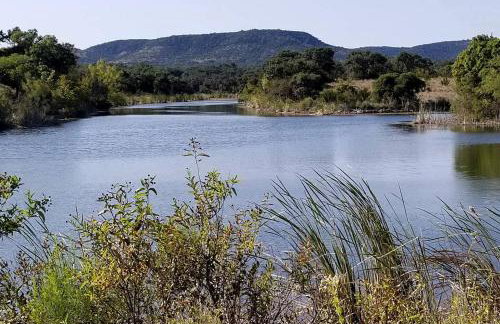 Lakefront Texas Hill Country Rental near Bandera, TX - Foto 17