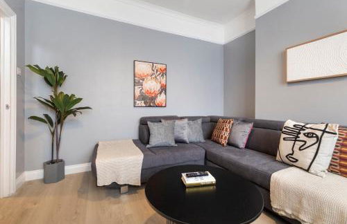 Bright & Spacious London Flat - Sleeps 9 - Foto 31