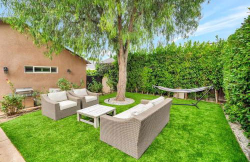 Charming 3BR with Ping-Pong and Spa! - Foto 1