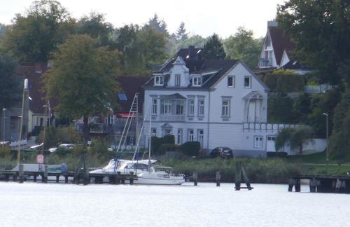 Wohnen am Seglerhafen mit Traveblick im Kontorhaus viele Extras - Foto 1