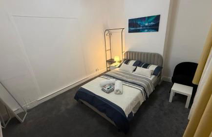 Pat Signature Stays - Photo 14