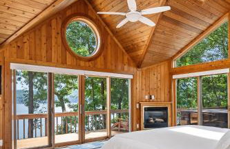 Lake house w/ indr pool and jacuzzi - Foto 30