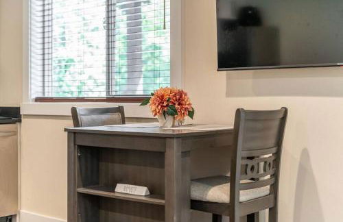 Serene 1 Bdrm, 1 Bath Apartment - Foto 17