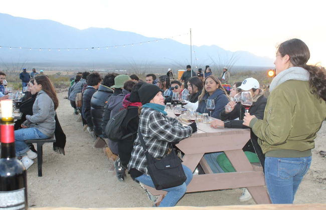 Excursion œnologique au coucher du soleil dans le Cerro Colorado - Photo 5