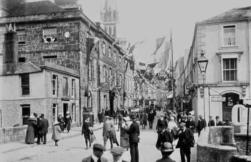 The Cuckoo's Retreat - Luxurious home with private garden & jacuzzi - Photo 63