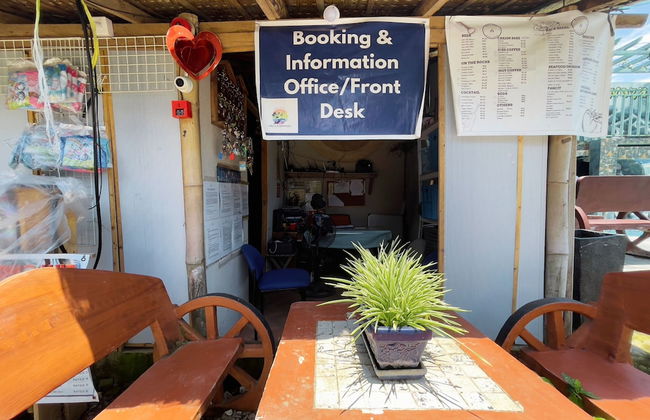 Villa Espinoza Beach Resort Nasugbu - Foto 2