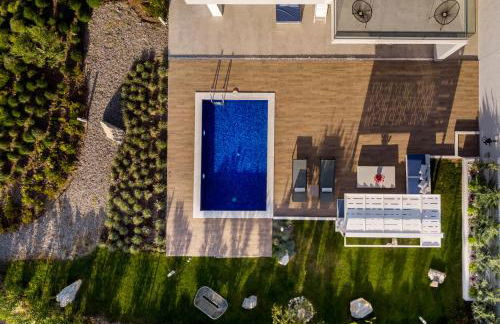 Soleado Luxury Villas - Photo 2