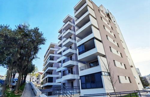 Grandpa´s tree - private garage - Photo 5