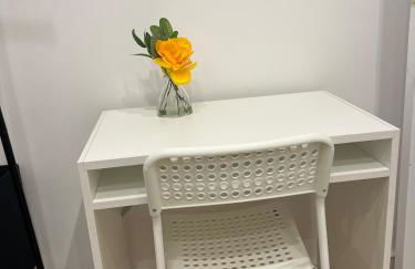 Spacious 4Bedroom - 10mins to London Bridge with Parking & Garden - Foto 13