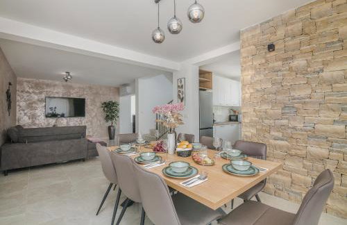 Villa Lusarci with pool - Foto 58