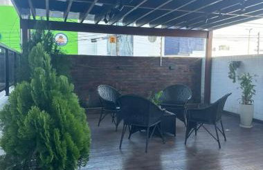 Apartamento amplo e equipado, entre a praia e o centro - Foto 26