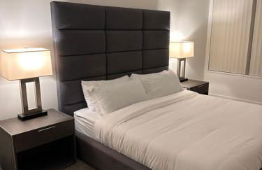 Warm and Welcoming - Photo 1