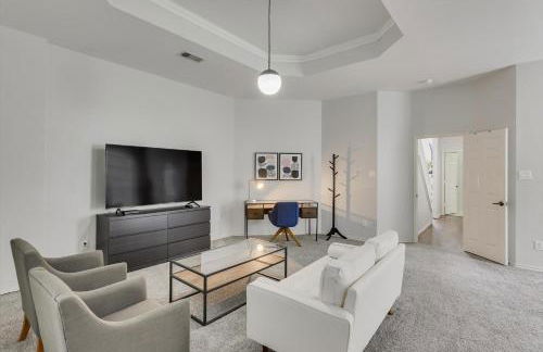 Luxurious Home w Cinema Room & Private Pool - Foto 27