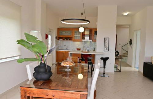 Elia Seaside Villa, Amazing 2-Story Eco Pool House! - Foto 21