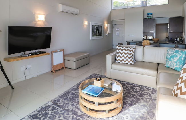 The Crystal Apartments - Photo 39