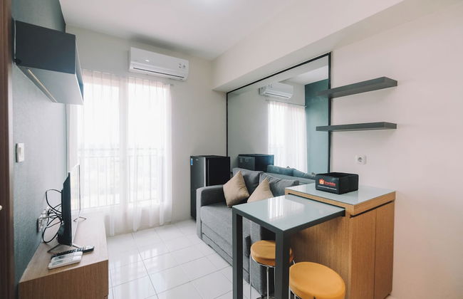 Simple and Cozy Living 2BR at Podomoro Golf View Apartment - Foto 19