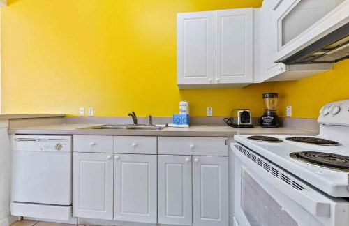 2730 Club Cortile Circle Apt. B - Foto 42