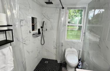 Calm 4BR-3BA 10 min DT Airport by LSP Homes - Foto 40