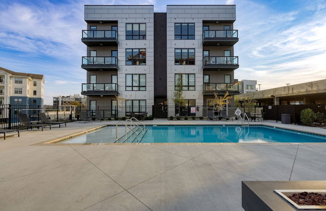 Wonderstruck Walkable Midtown Location at Odyssey Pool BBQ Fitness Room - Foto 27