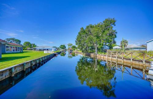 Sebring Serenity Waterfront Retreat with Boat Dock! - Foto 33