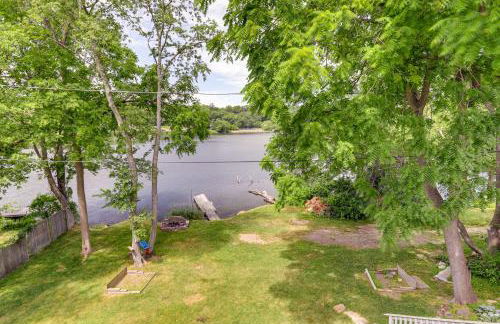 Lakefront Cottage 2 Mi to Palladium in Worcester! - Foto 23