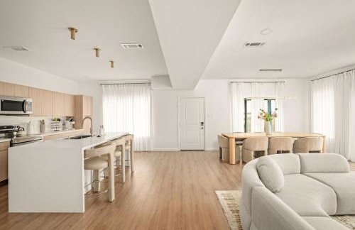 Resort-Style 3BR Ensuites, Slps7, Pool&, Gated, BBQ - Photo 20