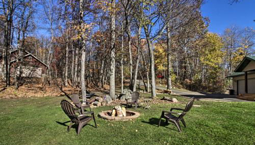 Cabin with Fire Pit and Movie Room, 1 Mi to Lake - Photo 2