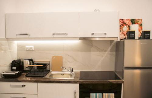 Emily Apartments 2 - Photo 29